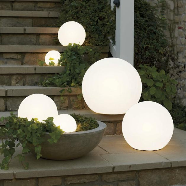 Outdoor lamps